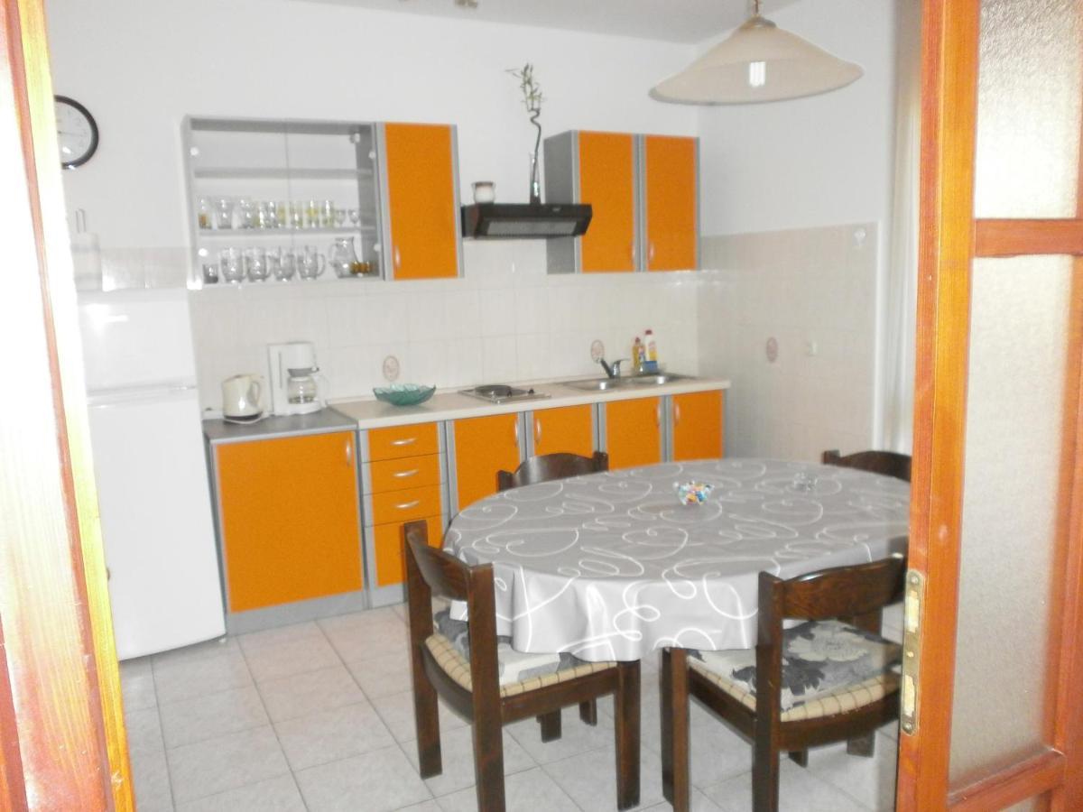 Apartments By The Sea Podgora, Makarska - 12326 ภายนอก รูปภาพ